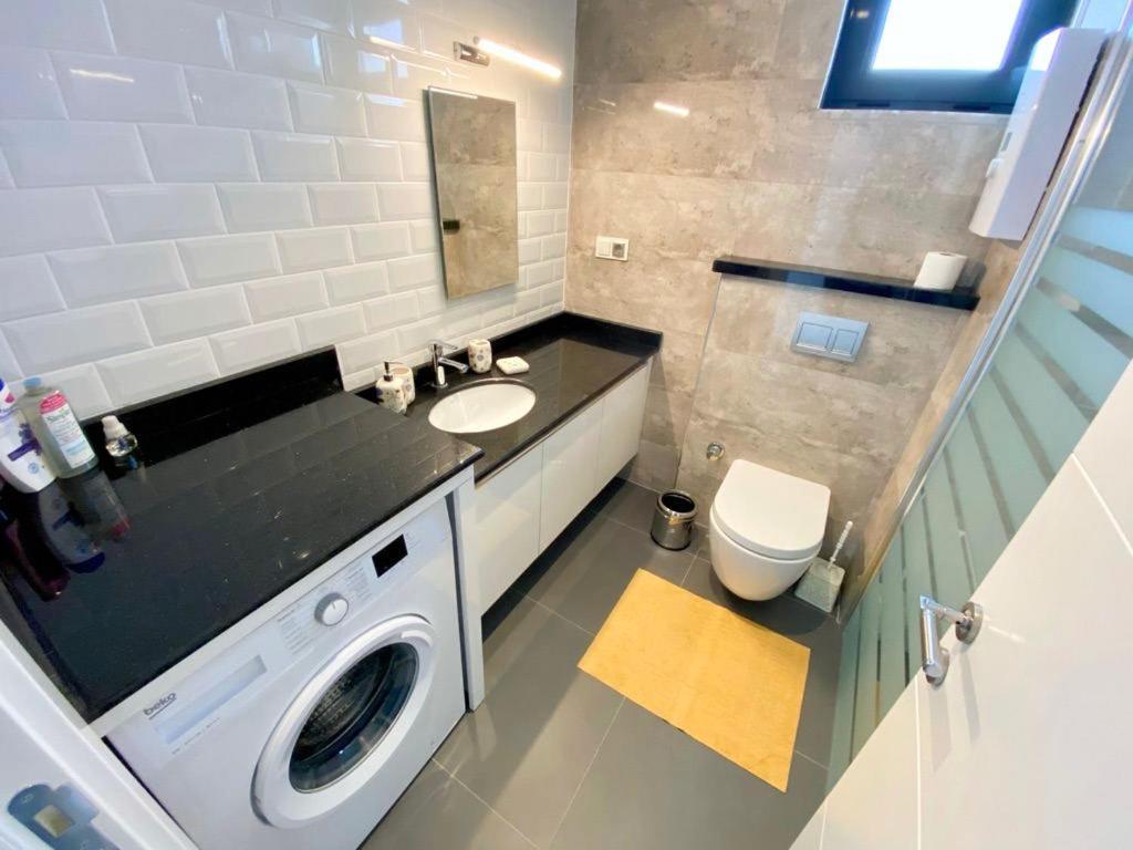 Sa Apartments! 1bd Flat 200m To The Beach! Leilighet Alanya